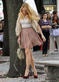 th_91669_celebrity_paradise.com_TheElder_BlakeLively182_122_459lo.jpg